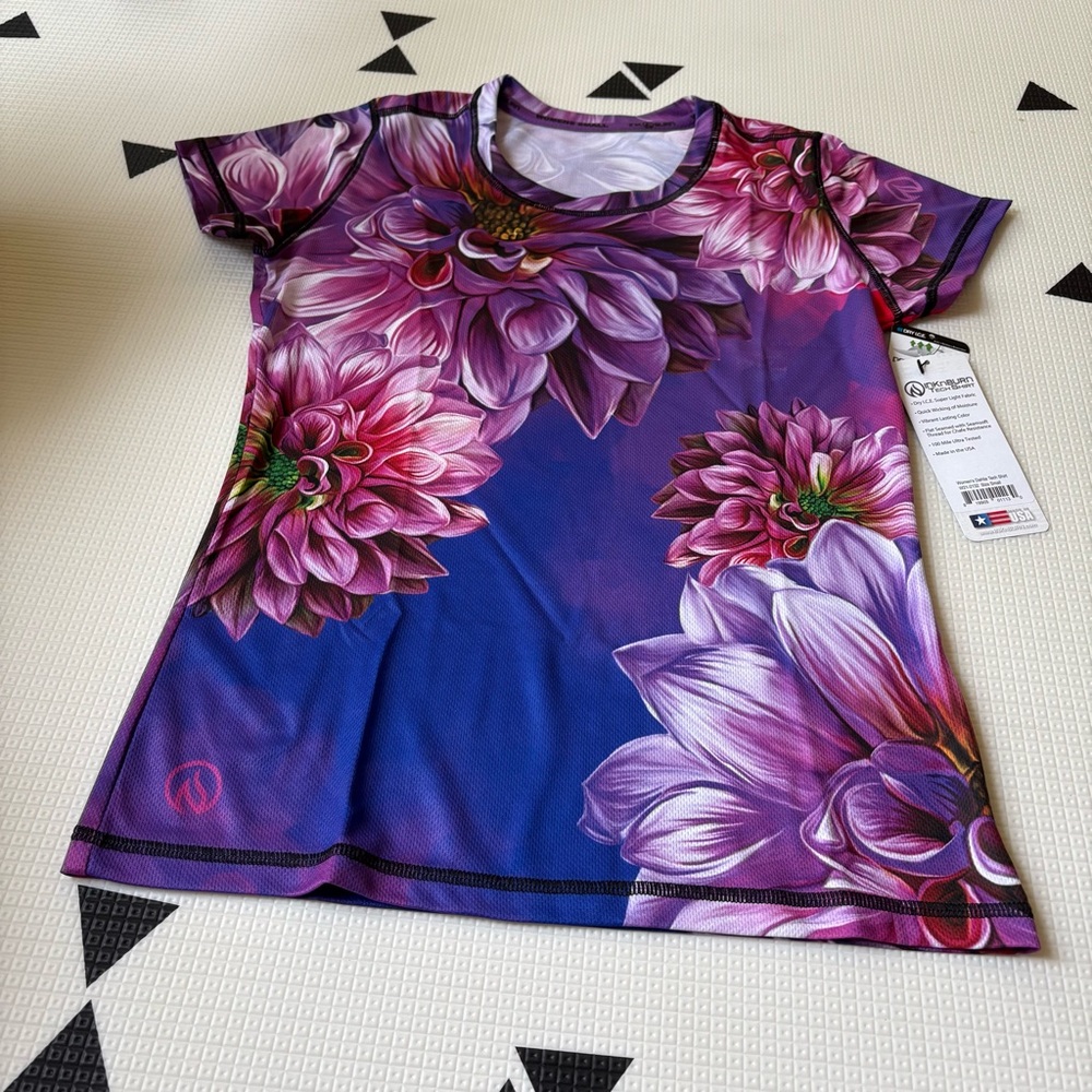 INKnBURN Women's size S with vibrant purple flower dahlia tech marathon shirt